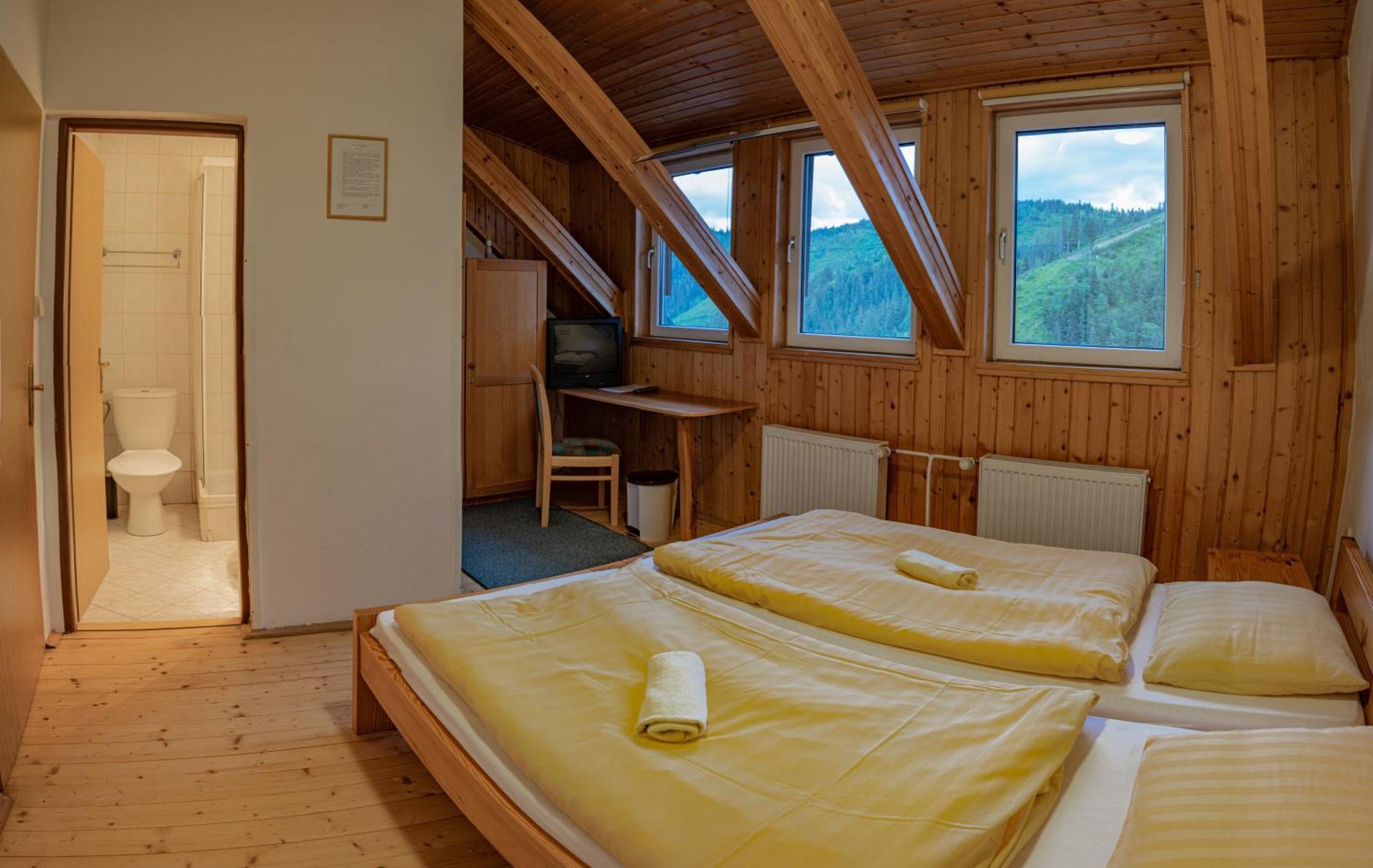Horsky Hotel Totem Jaraba ภายนอก รูปภาพ